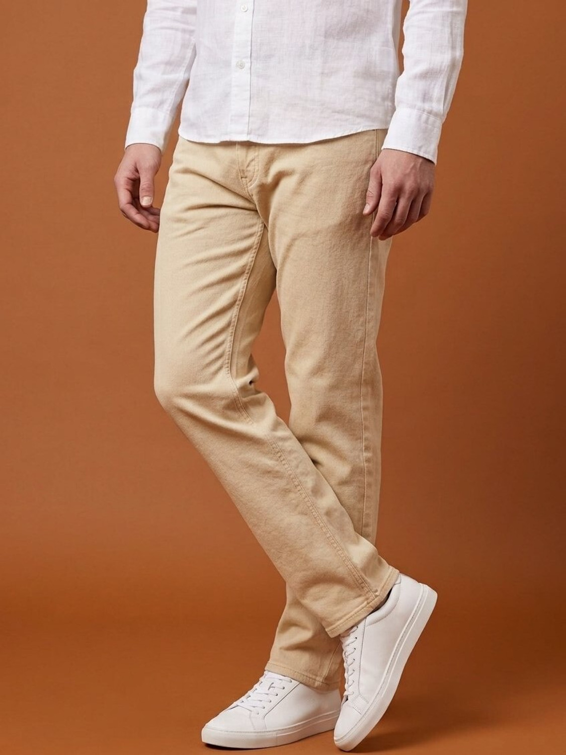 Image of Roadster Regular Men Beige Jeans
