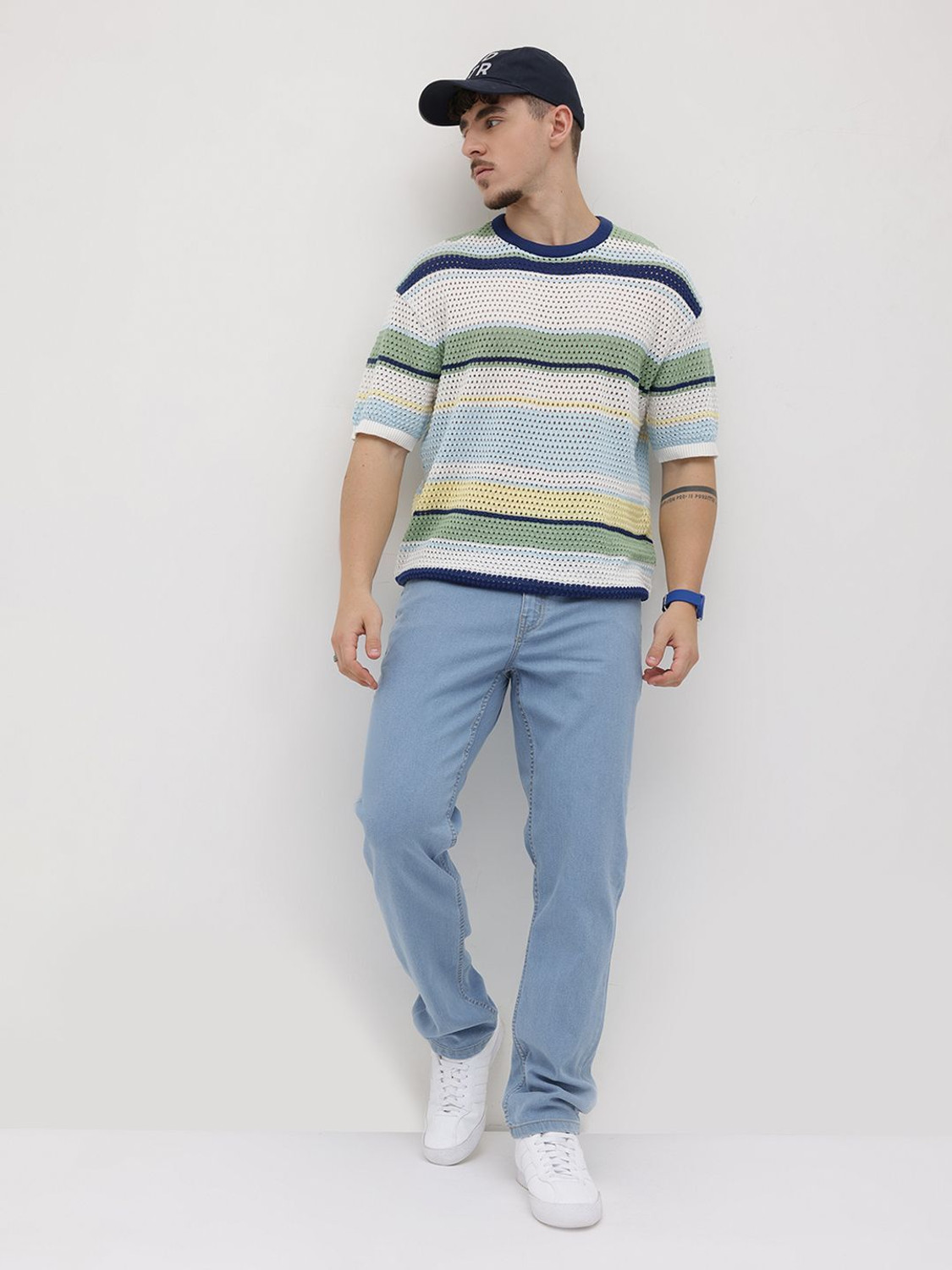 Image of Roadster Relaxed Fit Men Blue Jeans
