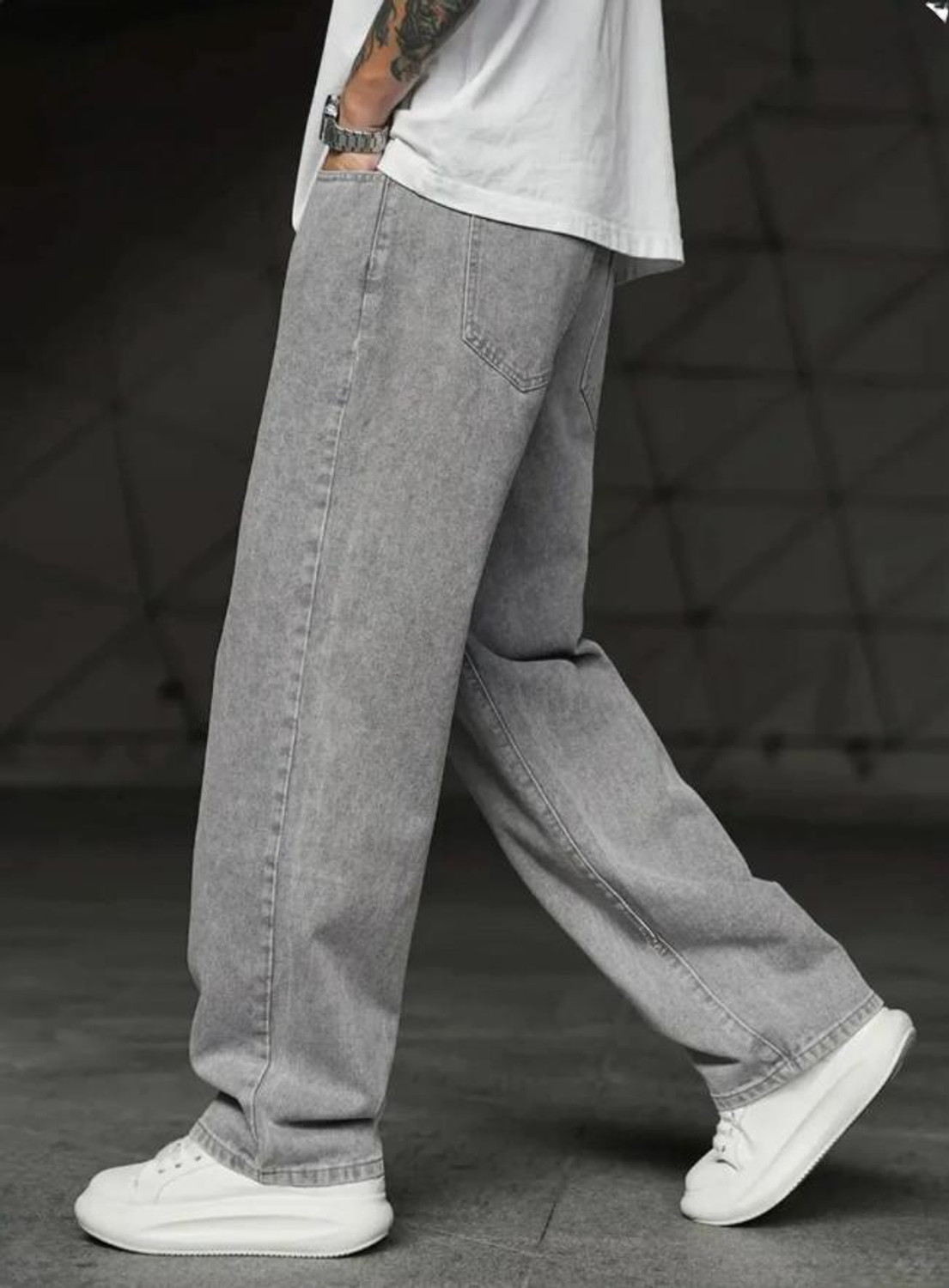 Image of DEYLIGHT Men Loose Fit Mid Rise Grey Jeans