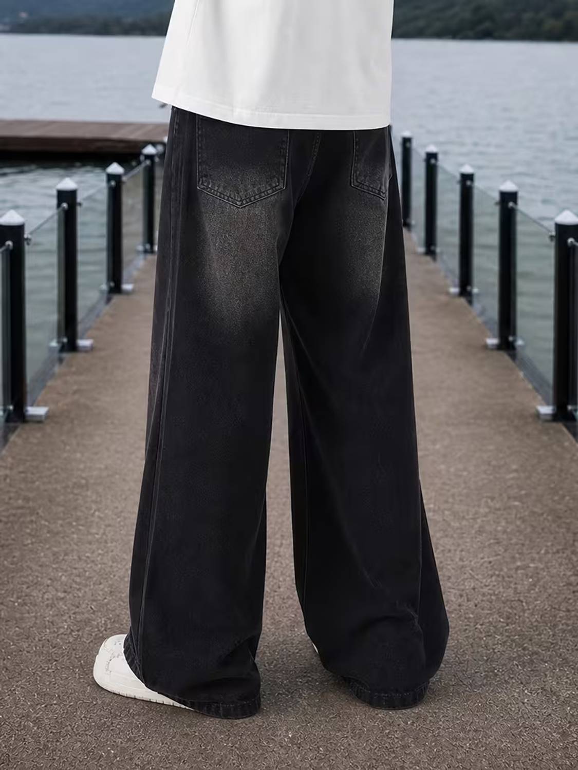 Old Denim Wide Leg Black Jeans - Image 3