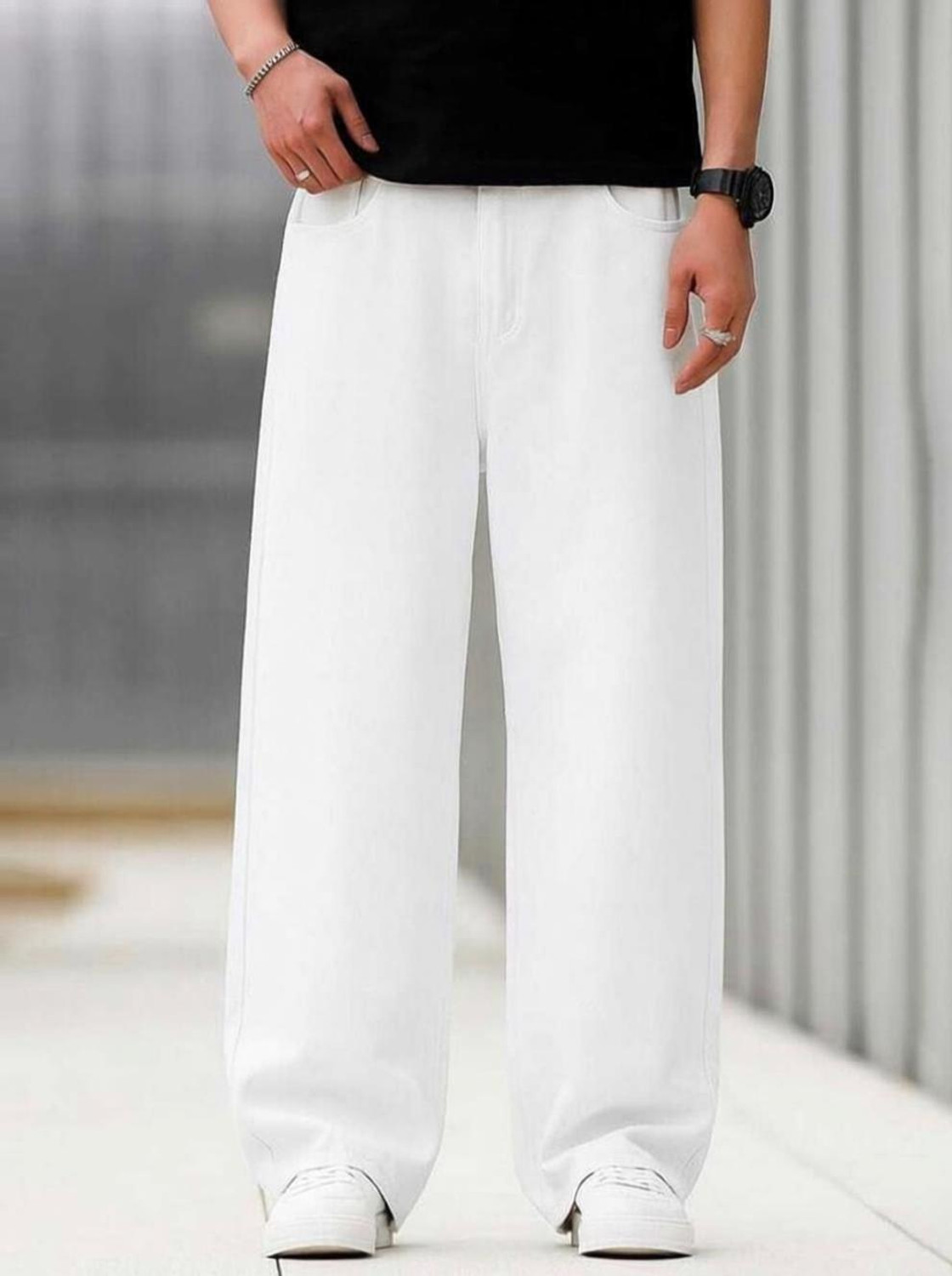 Image of DASHING FIT Loose Fit Men White Jeans