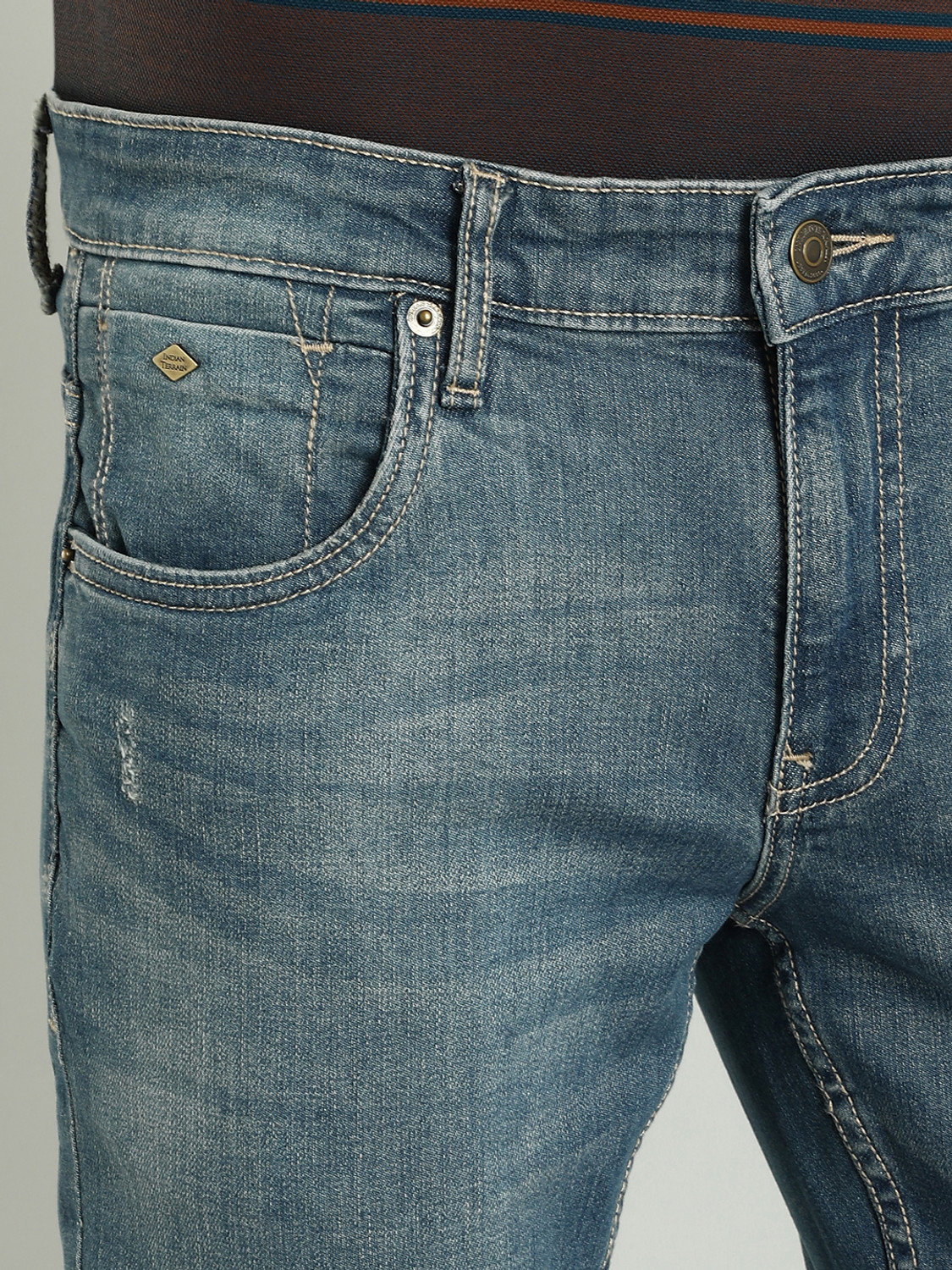 Image of INDIAN TERRAIN Men Slim Mid Rise Blue Jeans
