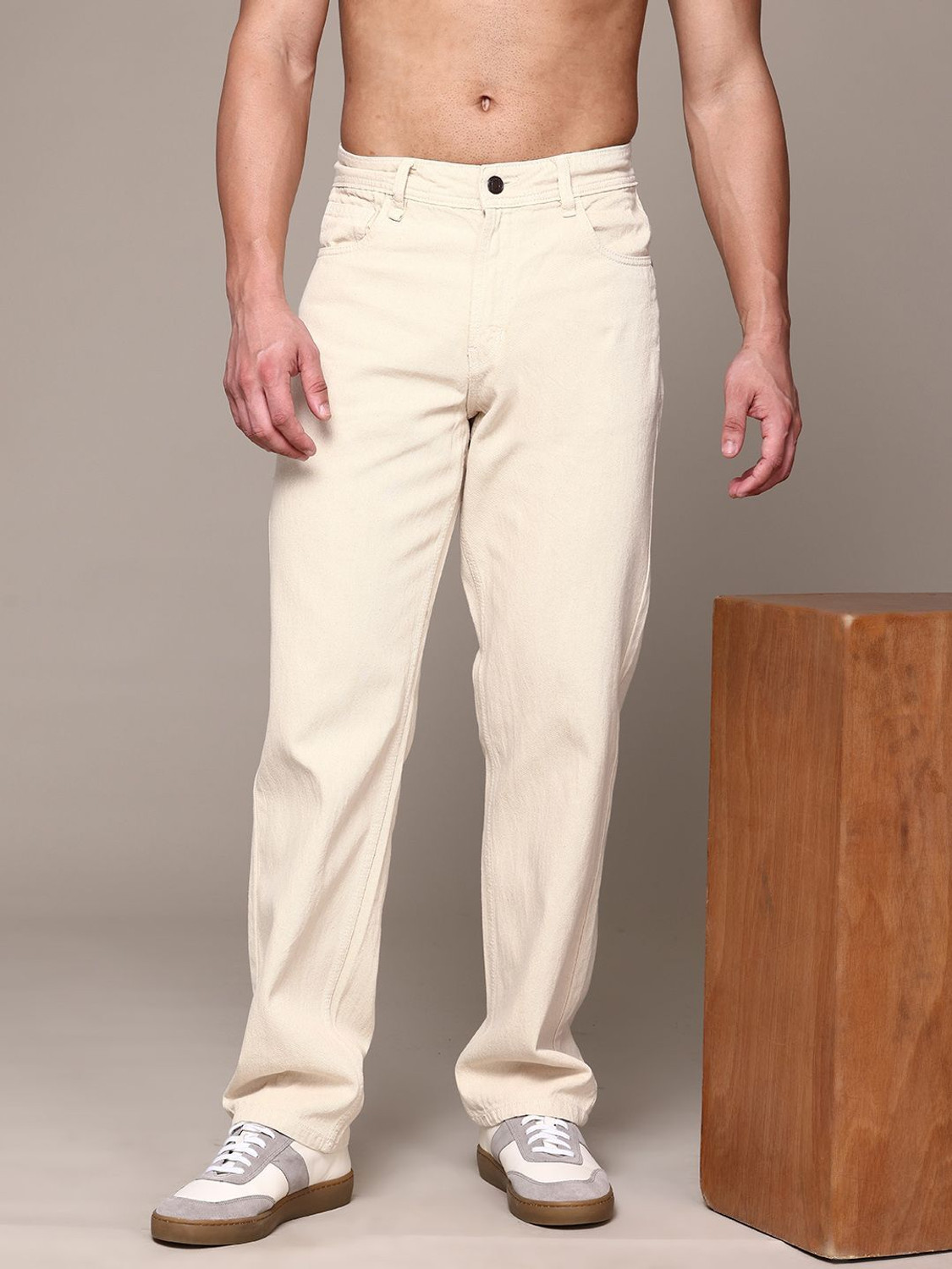Image of Roadster Straight Fit Men Beige Jeans