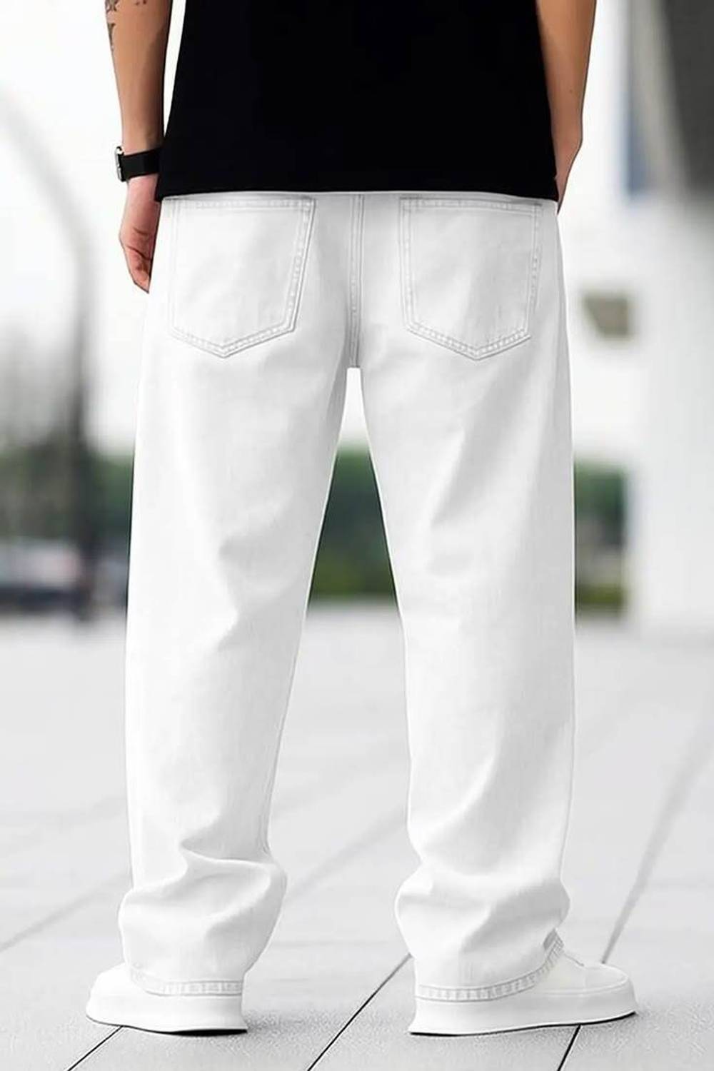 Pahiraav Loose Fit Men White Jeans - Image 2
