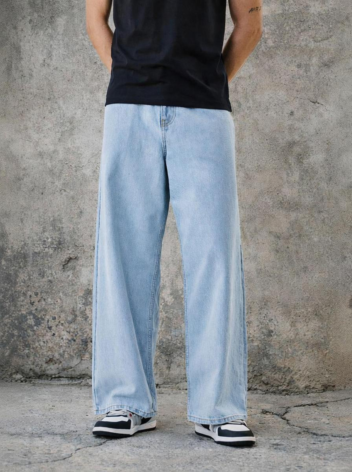 Image of LEVORCE Loose Fit Men Light Blue Jeans