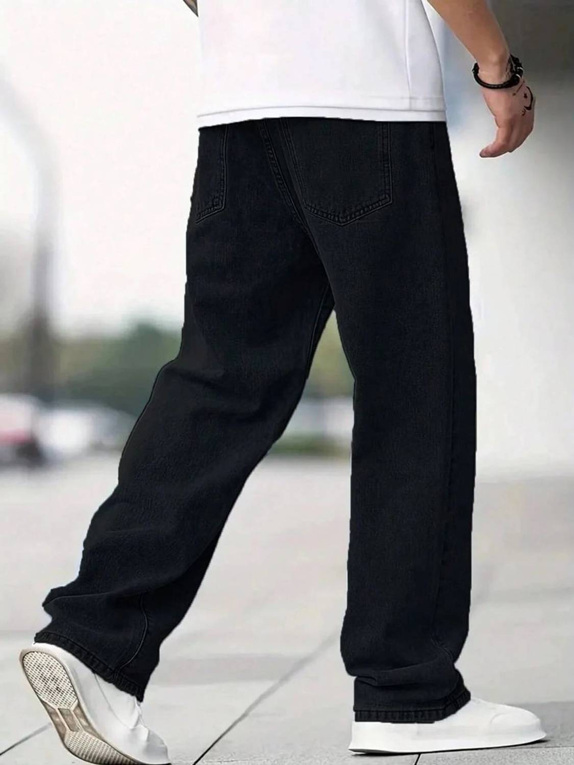Playfeel Loose Fit Men Black Jeans - Image 2