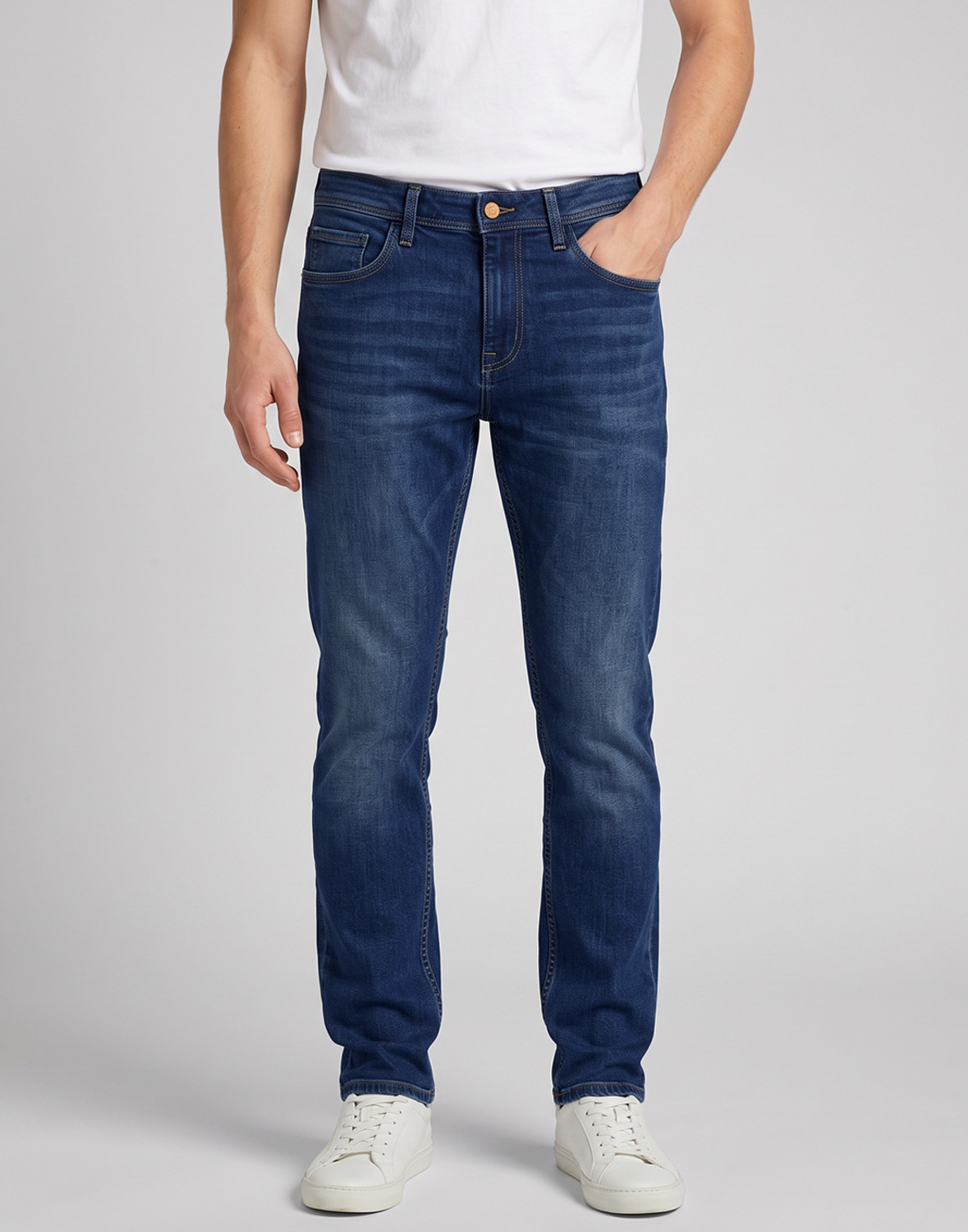 Image of Allen Solly Men Regular Mid Rise Blue Jeans