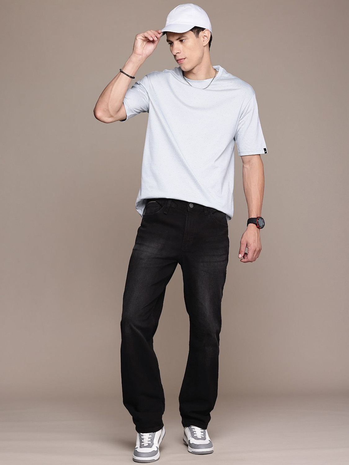 Image of Roadster Straight Fit Men Black Jeans
