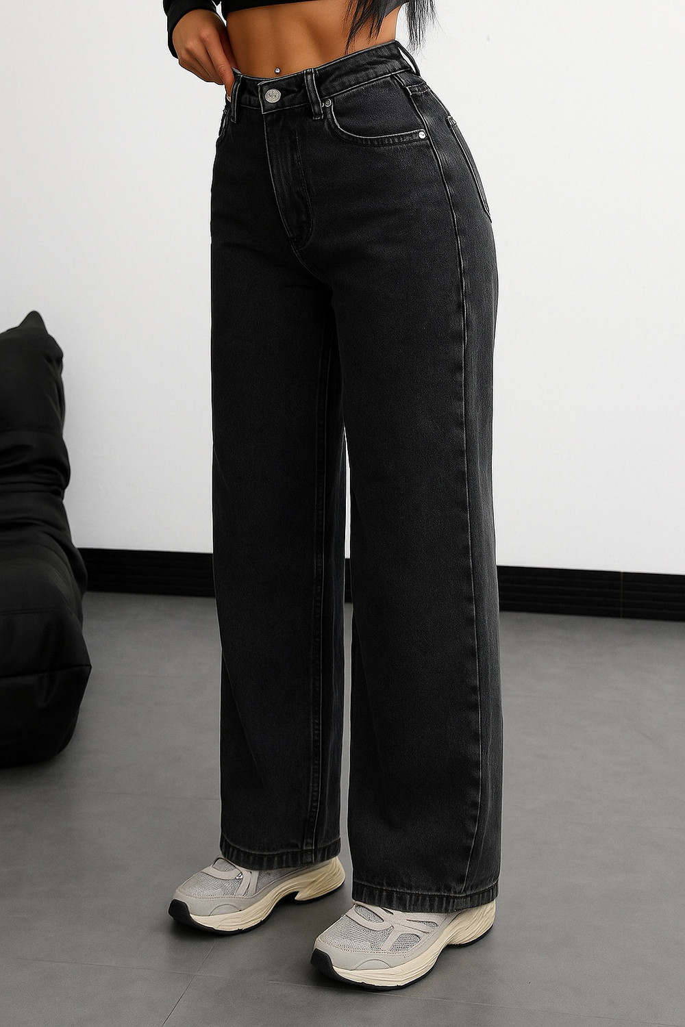 Image of KASHIAN Loose Fit Women Black Jeans