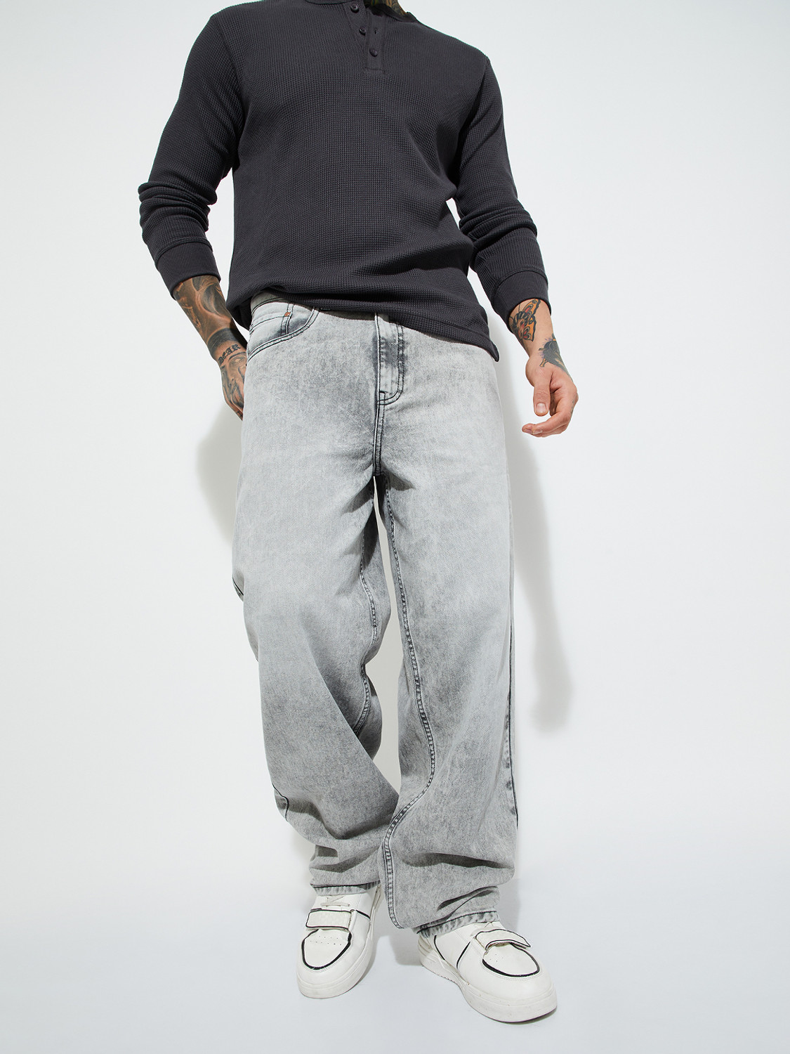 Image of MAX Loose Fit Men Grey Jeans
