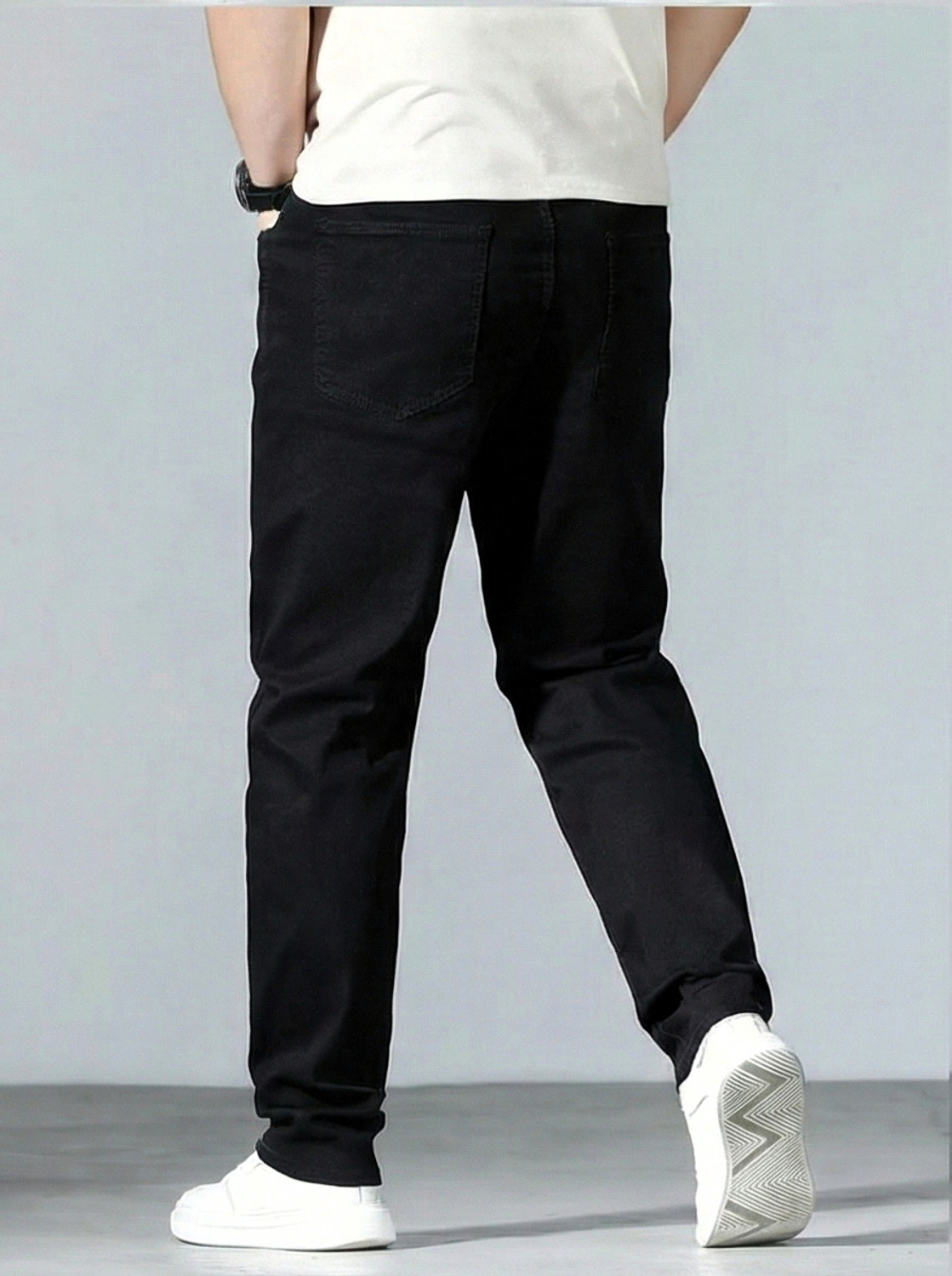 Image of HAVIVA Tapered Fit Men Black Jeans