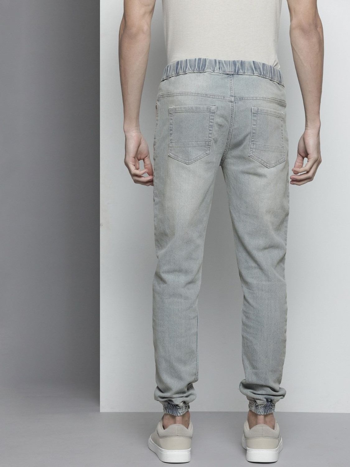 Image of The Indian Garage Co. Jogger Fit Men Blue Jeans