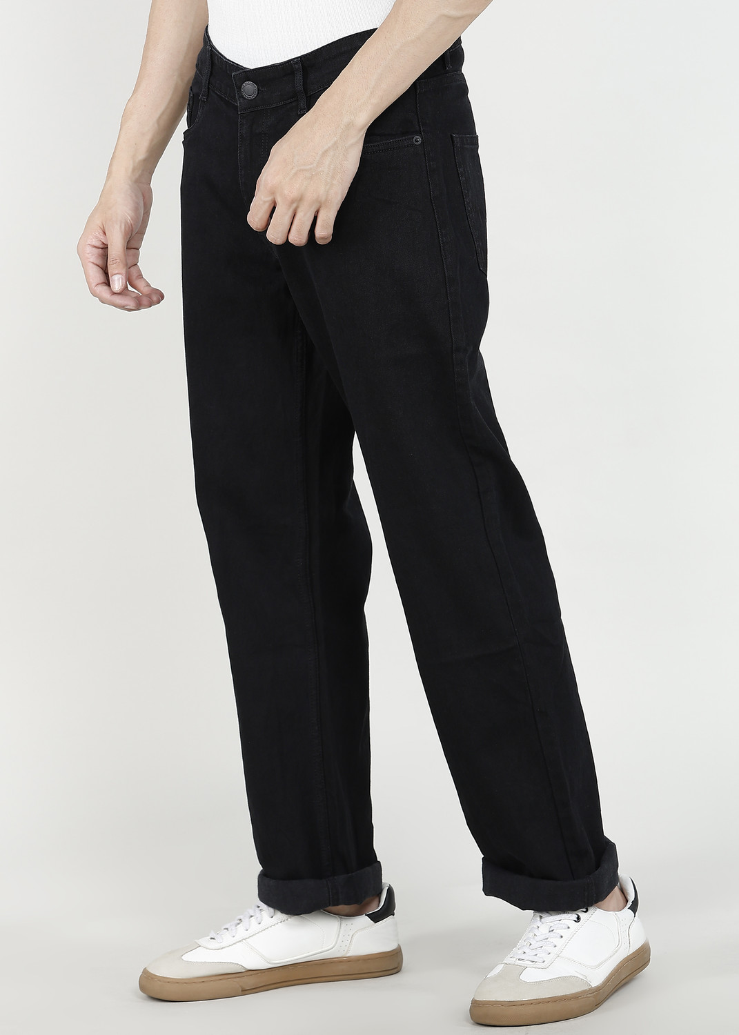 Image of NUMERO UNO Men Regular Mid Rise Black Jeans