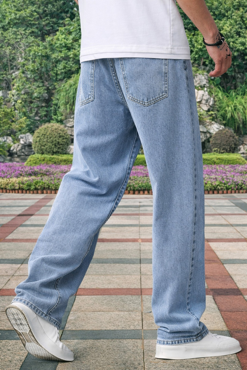Image of ZARUME Straight Fit Men & Women Light Blue Jeans