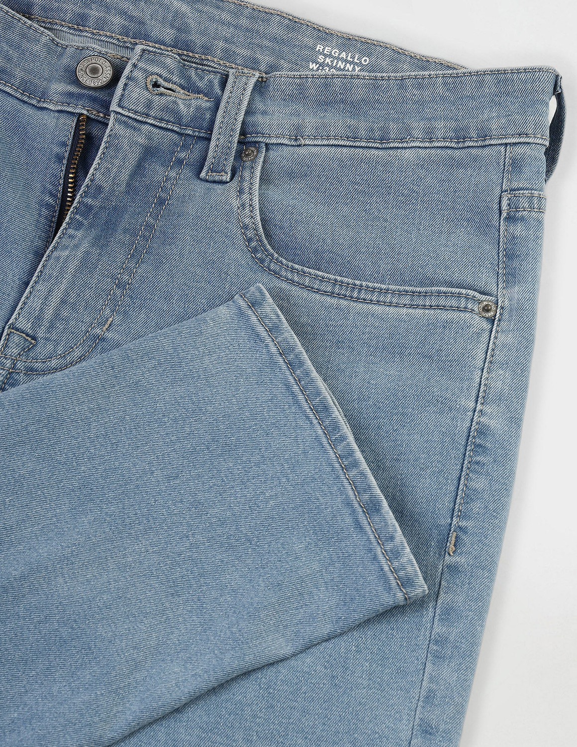 Image of U.S. POLO ASSN. Men Skinny Mid Rise Blue Jeans