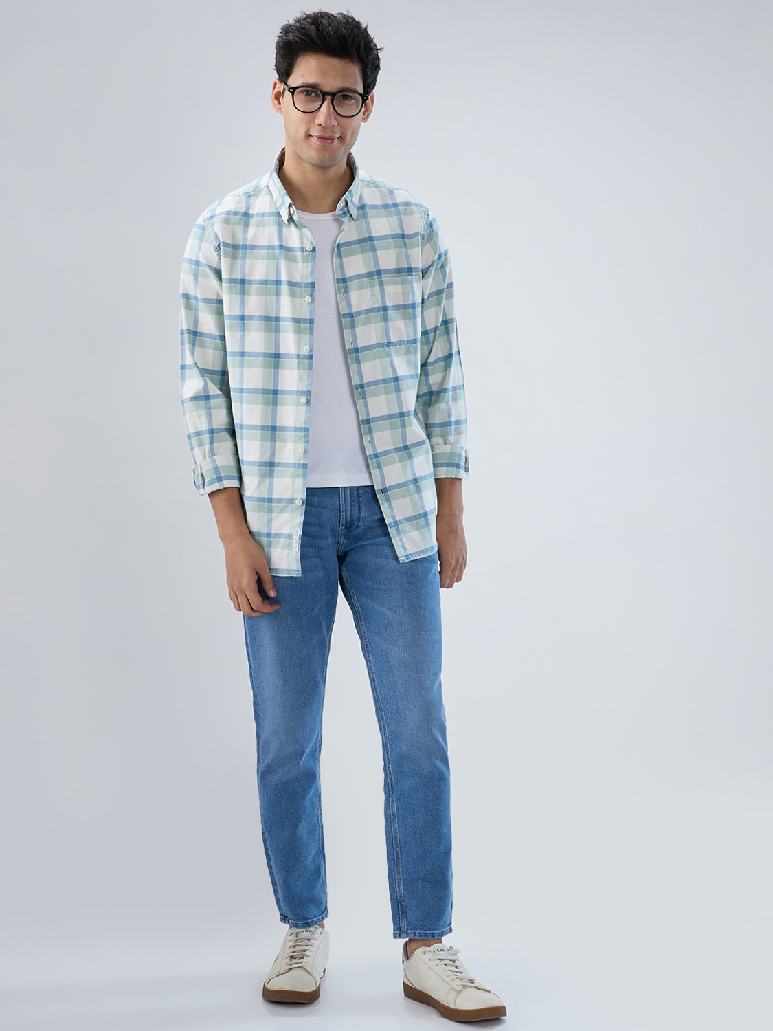 Image of Spykar Straight Fit Men Blue Jeans