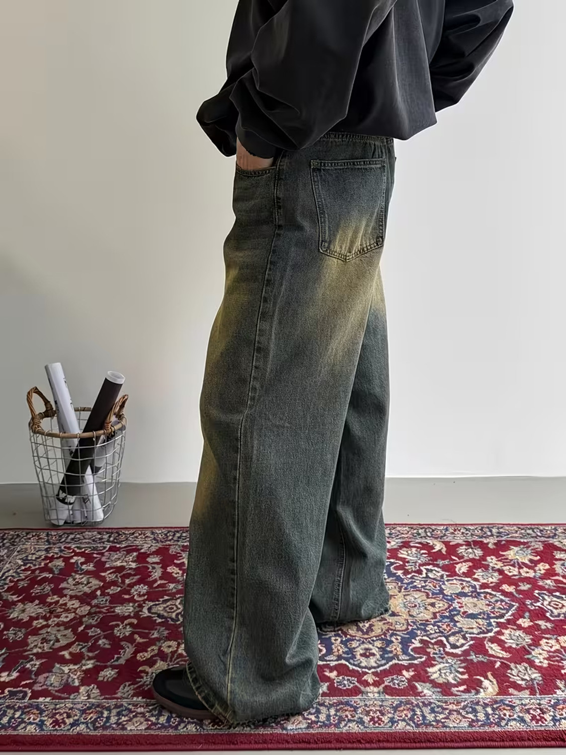 Image of SHRIVAN Wide Leg Men Green Jeans