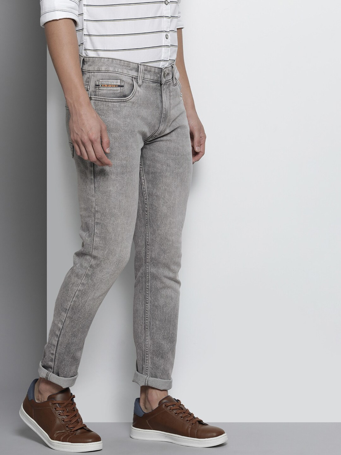 Image of The Indian Garage Co. Men Slim Mid Rise Grey Jeans