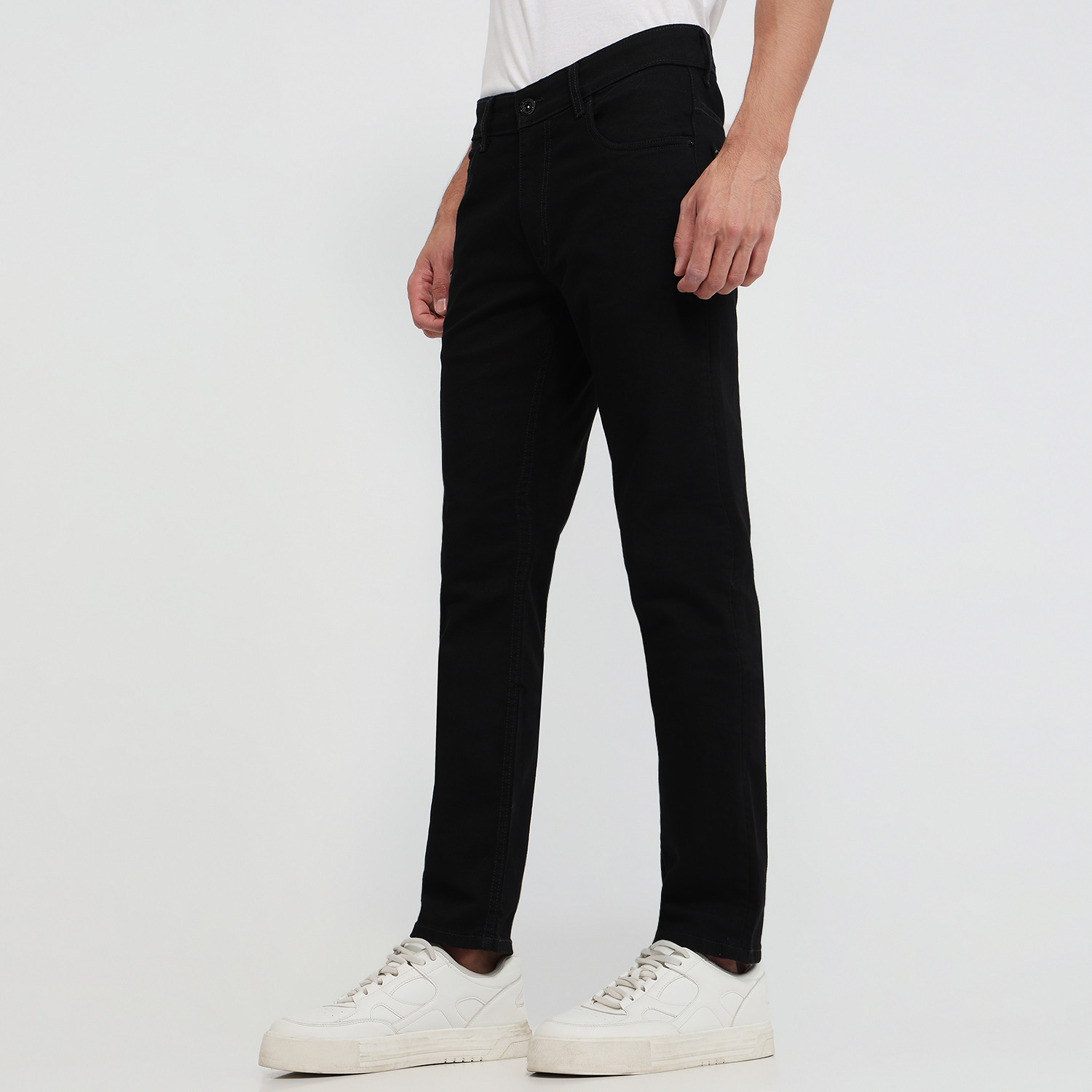 Image of COLORPLUS Men Regular Mid Rise Black Jeans