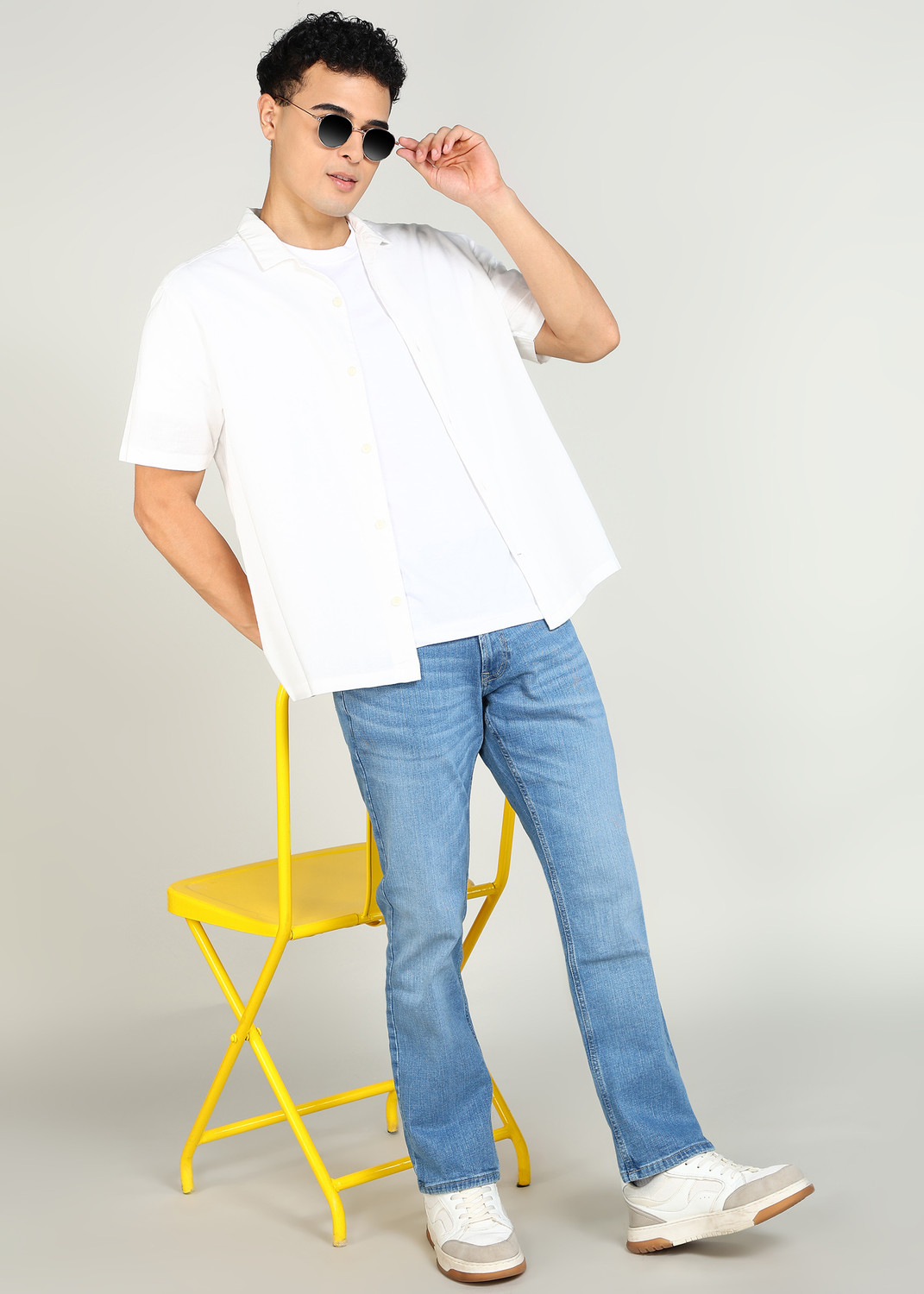 Image of Spykar Relaxed Fit Men Blue Jeans