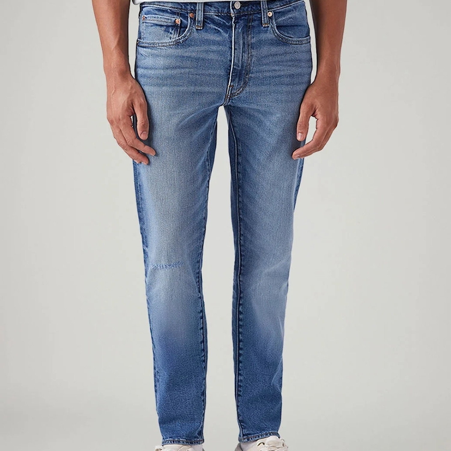 Image of LEVI'S Tapered Fit Men Light Blue Jeans