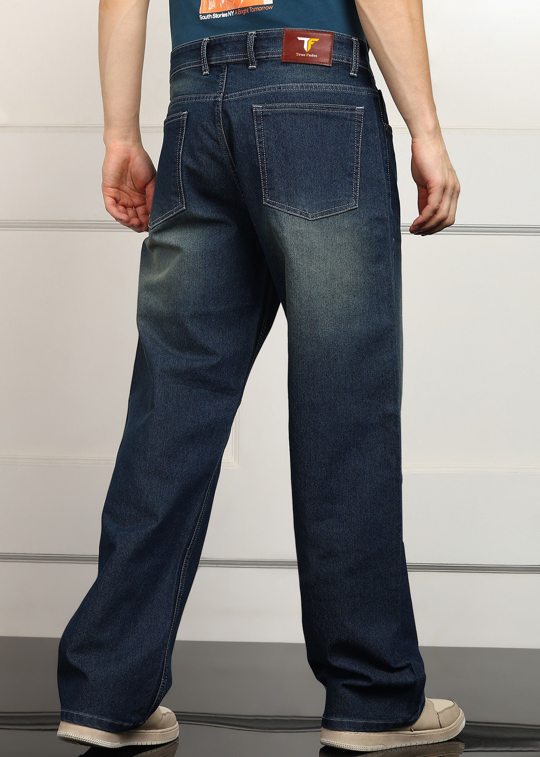 Image of TRUE FADES Loose Fit Men Blue Jeans