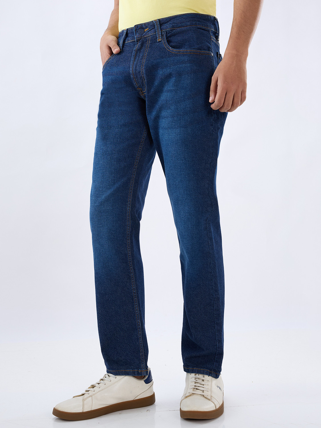 Image of Spykar Relaxed Fit Men Dark Blue Jeans