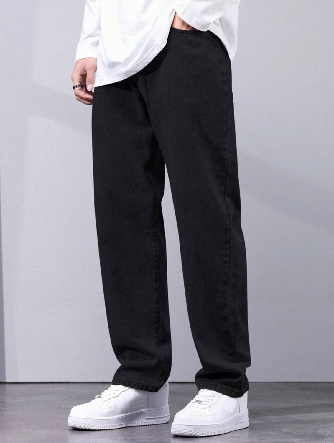 DASHING FIT Loose Fit Men Black Jeans