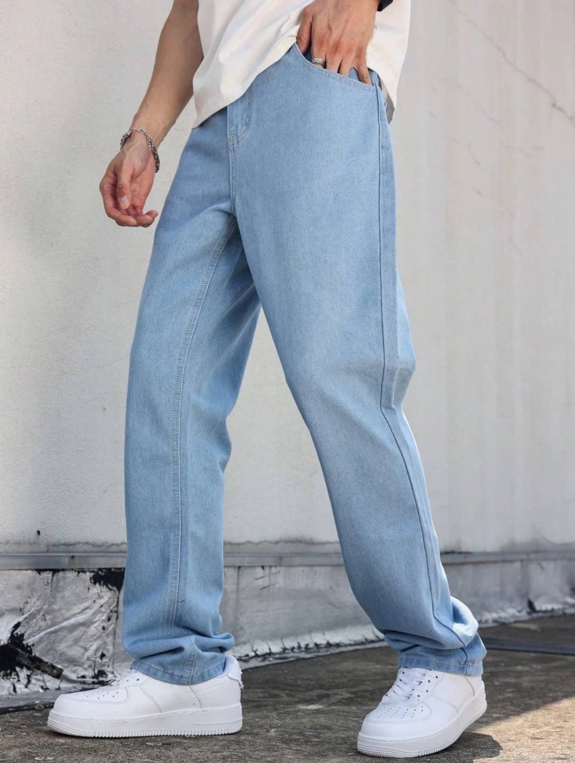 PERISFASHION Loose Fit Men Light Blue Jeans - Image 1