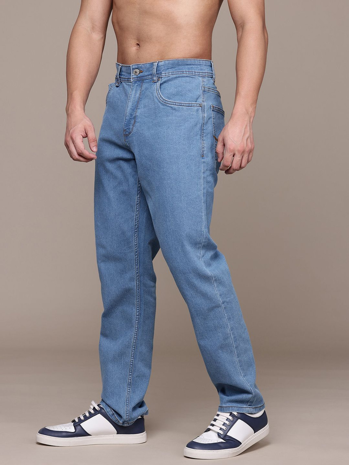 Image of Roadster Relaxed Fit Men Blue Jeans