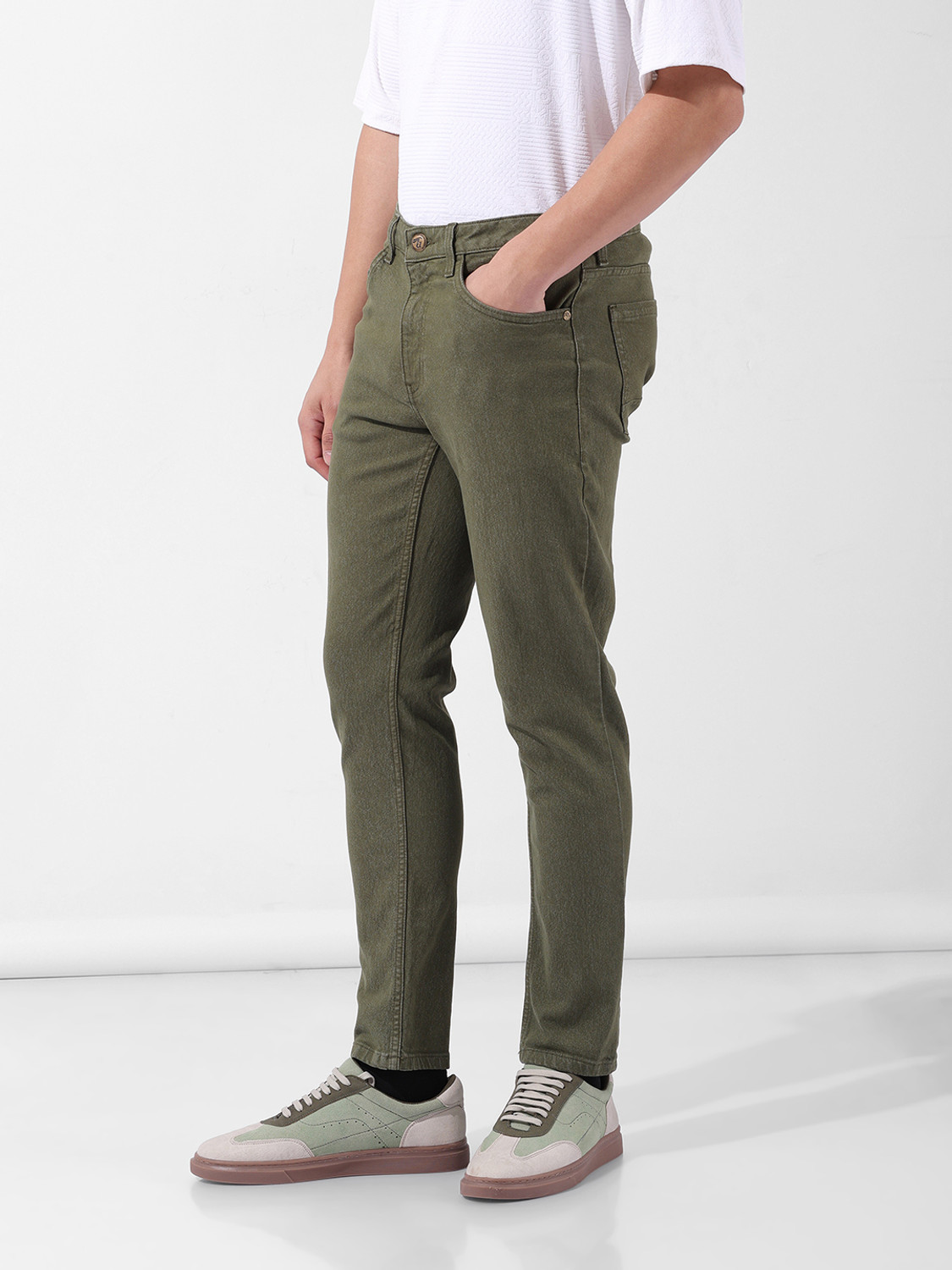 Image of The Indian Garage Co. Slim Men Green Jeans