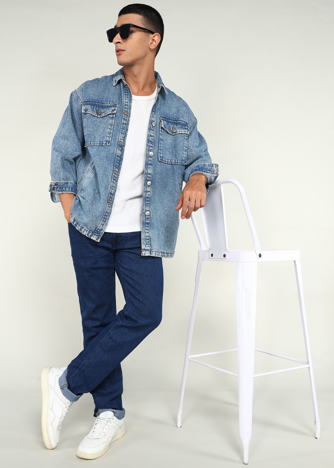 Image of BEING HUMAN Straight Fit Men Blue Jeans