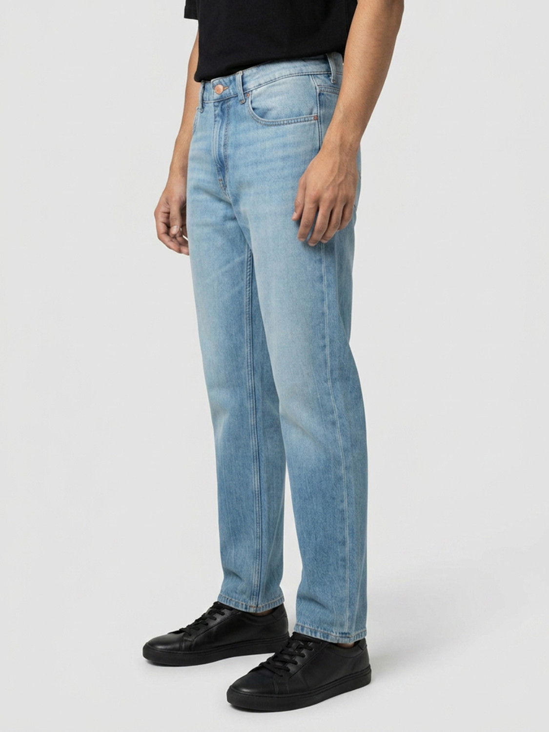 Image of Spykar Men Loose Fit Low Rise Blue Jeans