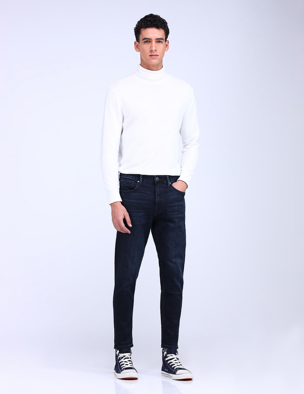 Image of FLYING MACHINE Men Tapered Fit Mid Rise Blue Jeans