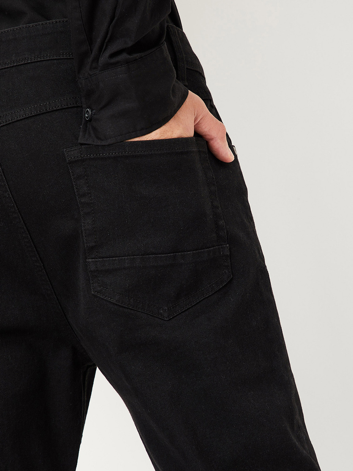 Image of MAX Regular Men Black Jeans