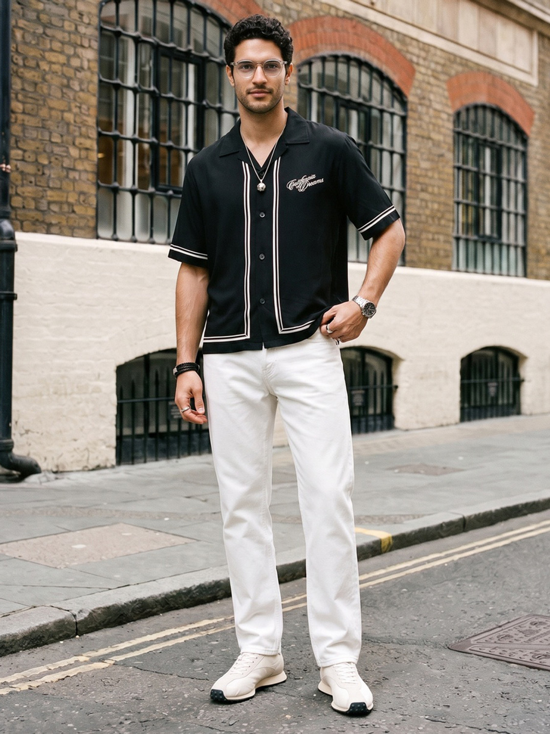 Image of Urbano Fashion Relaxed Fit Men White Jeans