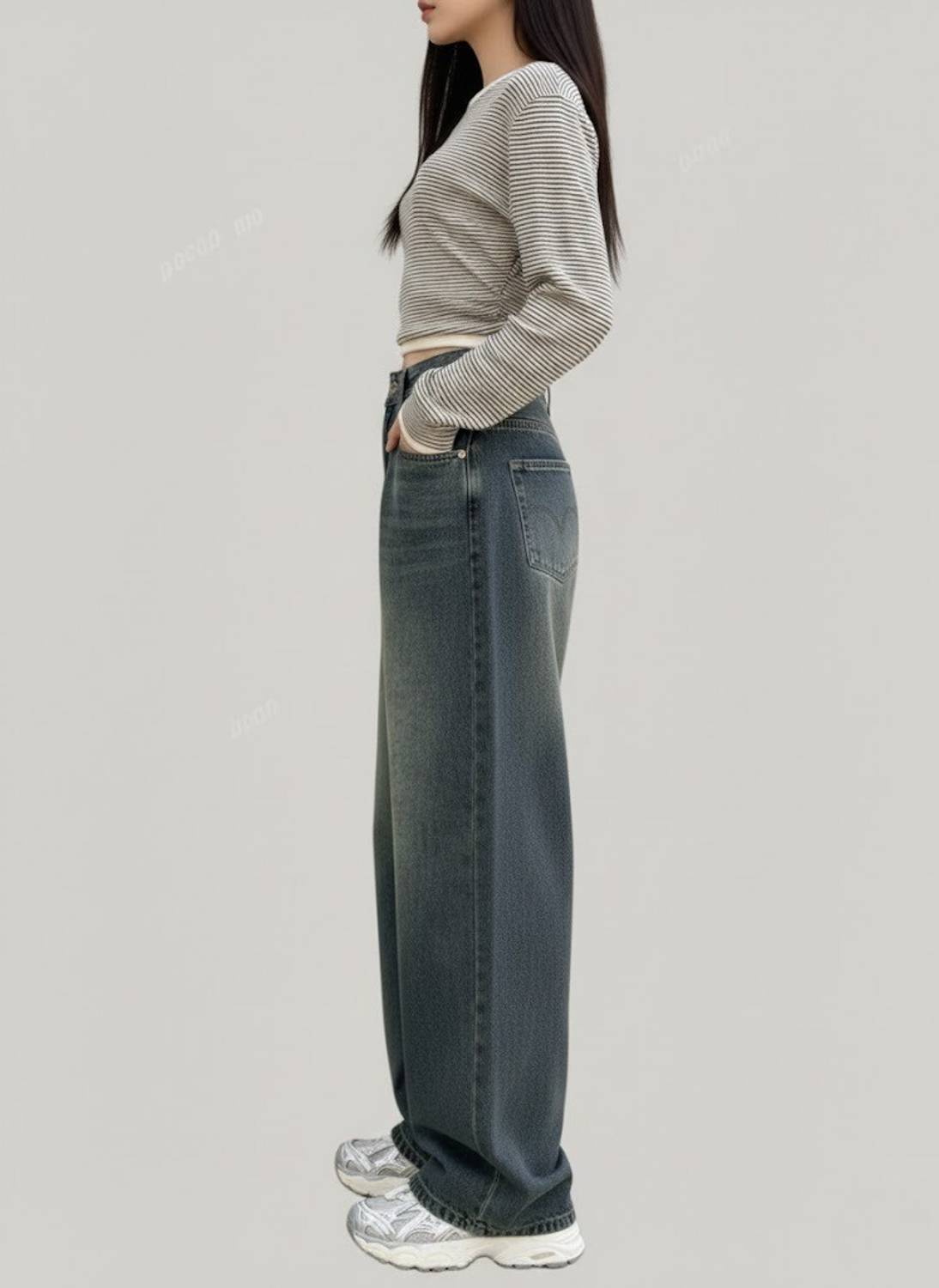 Zuya Loose Fit Women Blue Jeans - Image 2