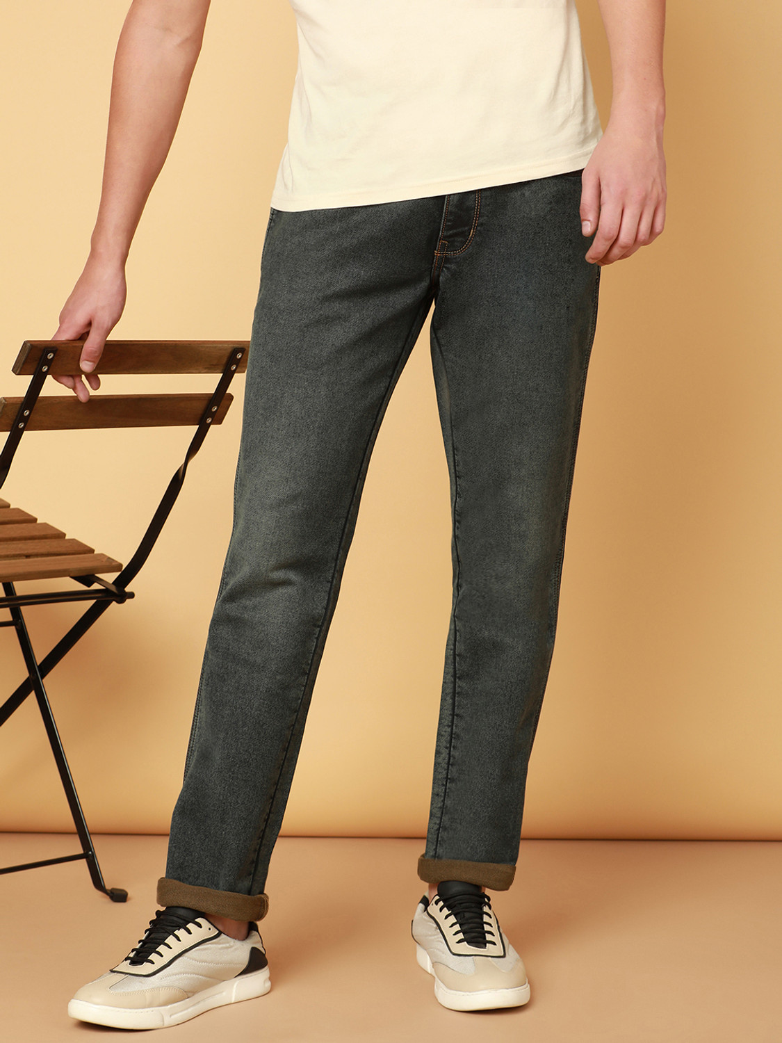 Image of Wrangler Regular Men Grey Jeans