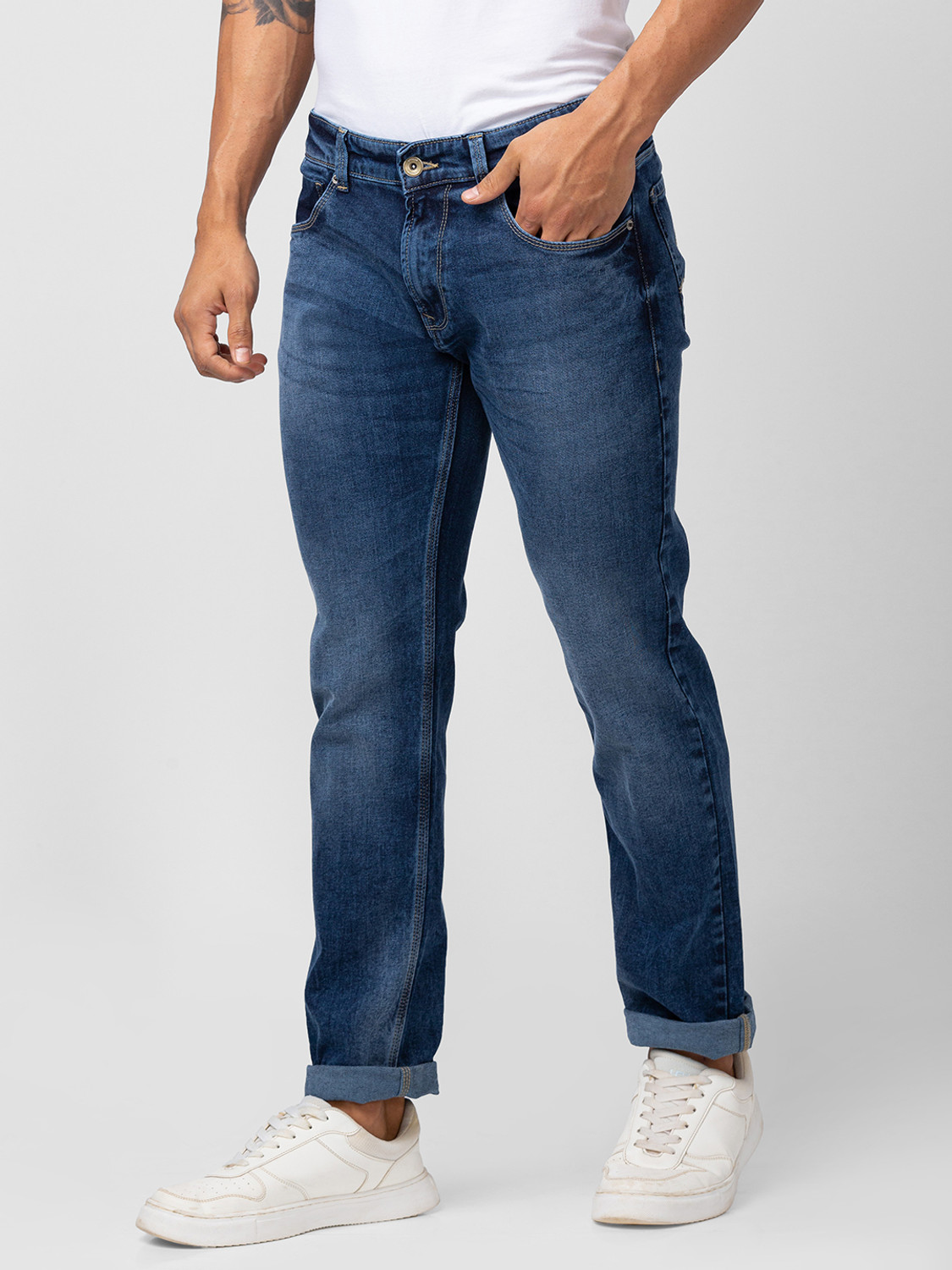 Image of Spykar Relaxed Fit Men Blue Jeans