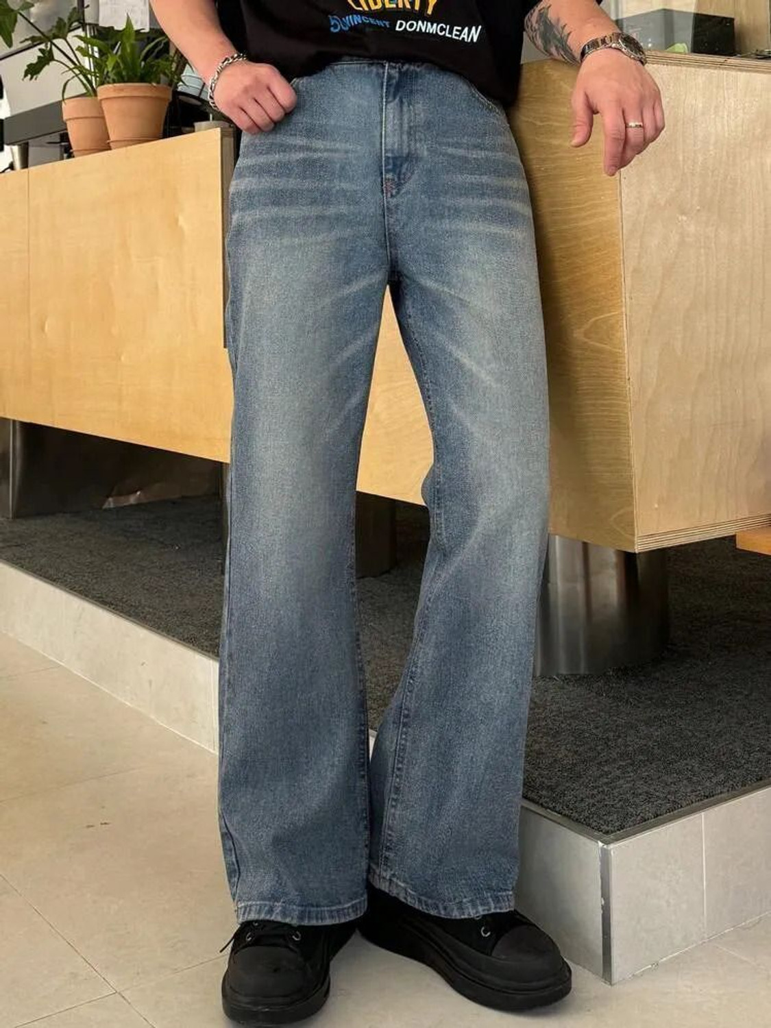 Image of KOTTY Relaxed Fit Men Blue Jeans