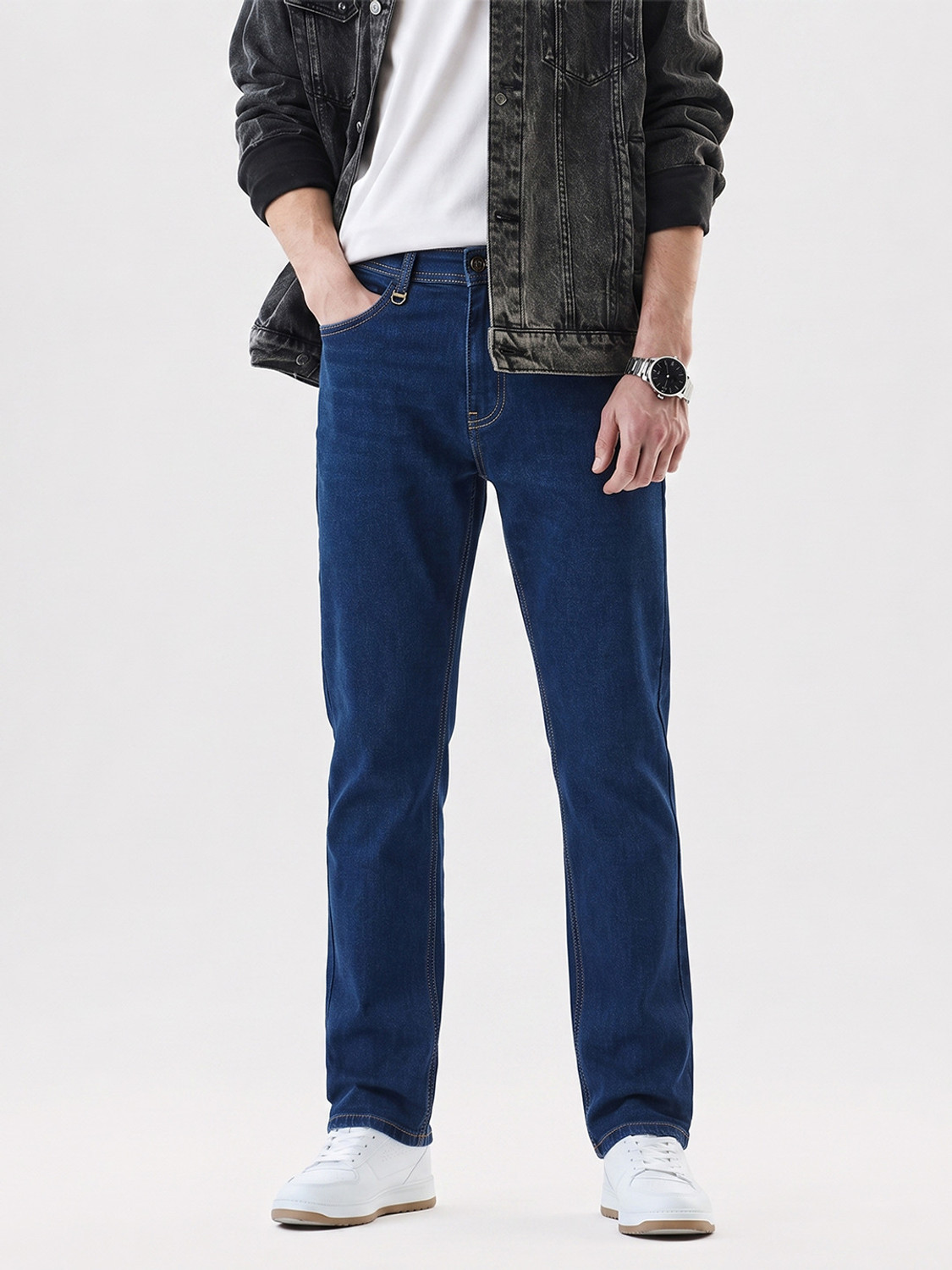 Image of RED CHIEF Men Regular Mid Rise Blue Jeans