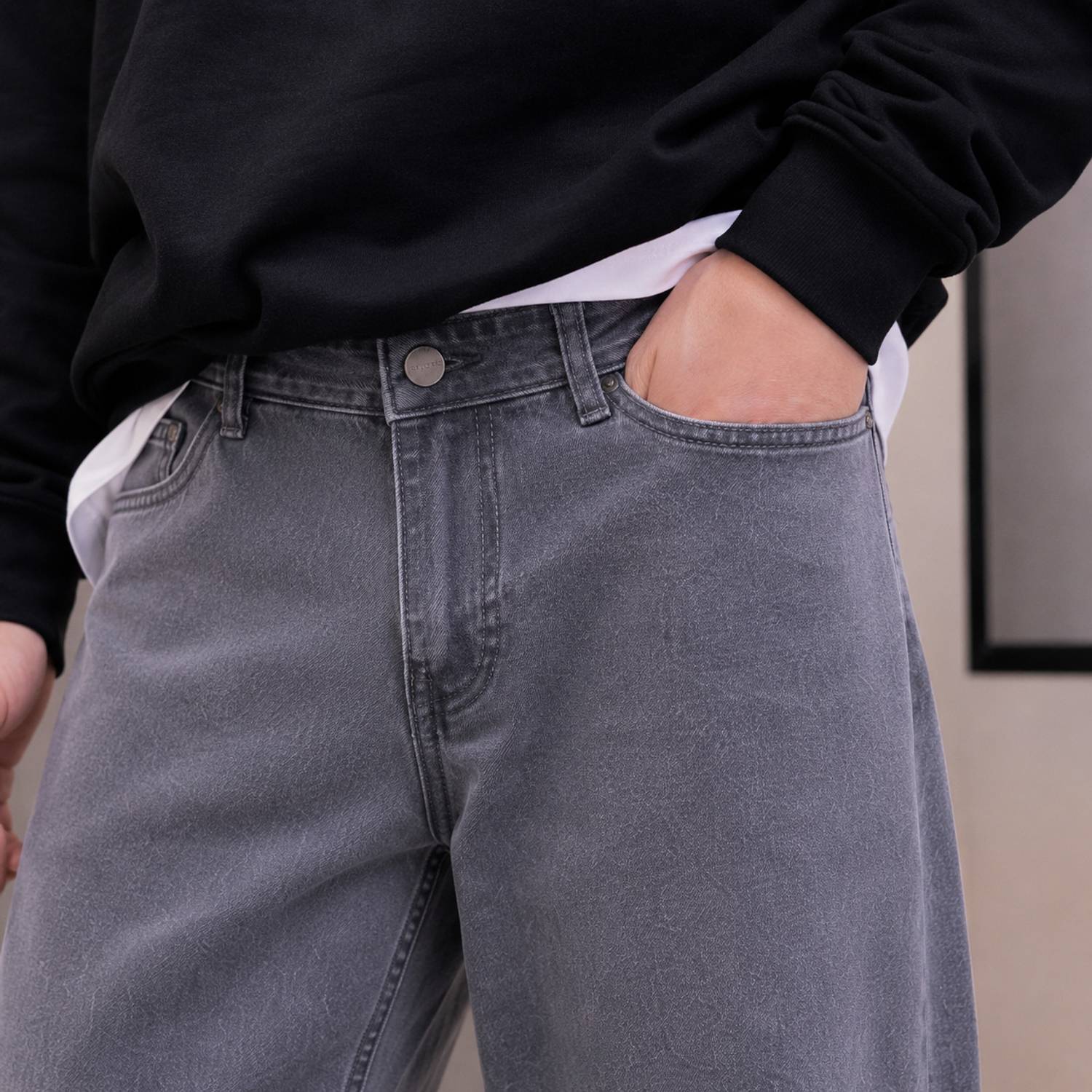 HIGH DENIM Straight Fit Men Grey Jeans - Image 4