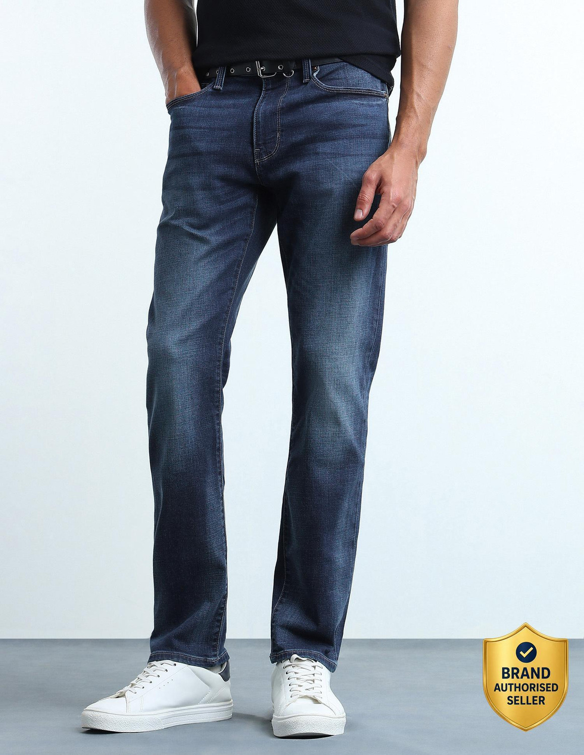 Image of FLYING MACHINE Straight Fit Men Blue Jeans
