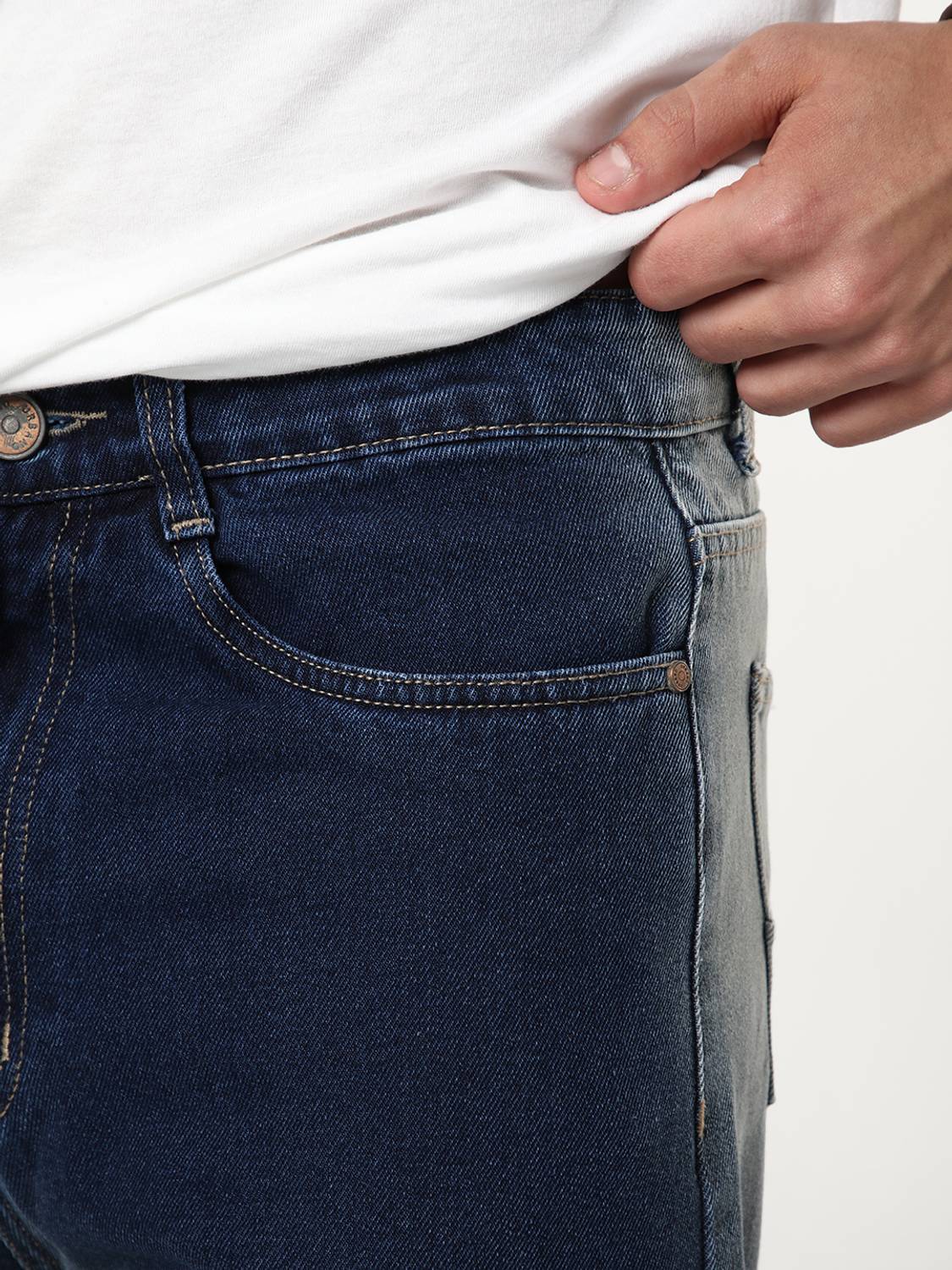 Urbano Loose Fit Men Dark Blue Jeans - Image 5