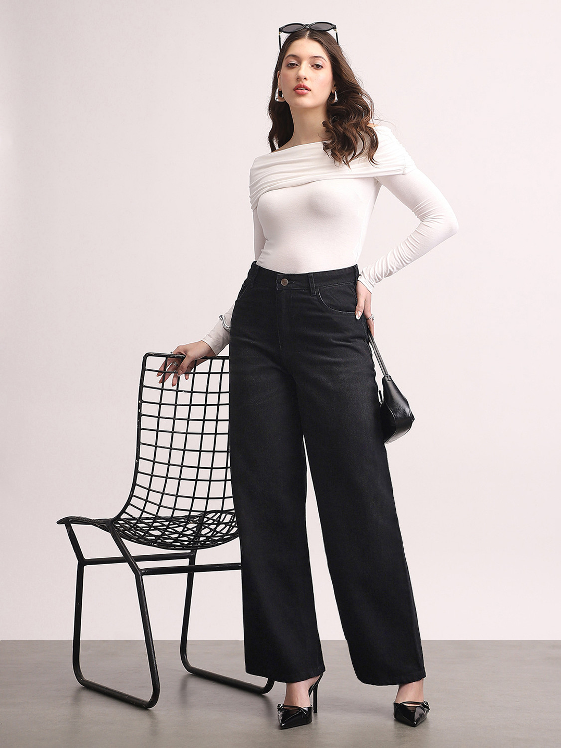Image of Urbano Fashion Loose Fit Women Black Jeans