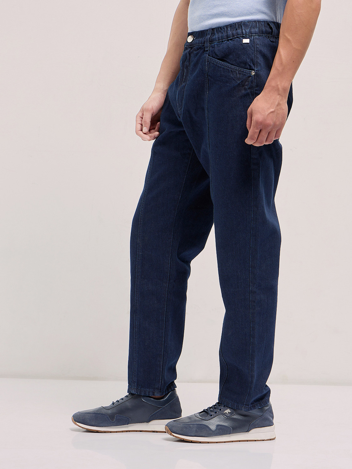Image of THE BEAR HOUSE Relaxed Fit Men Dark Blue Jeans