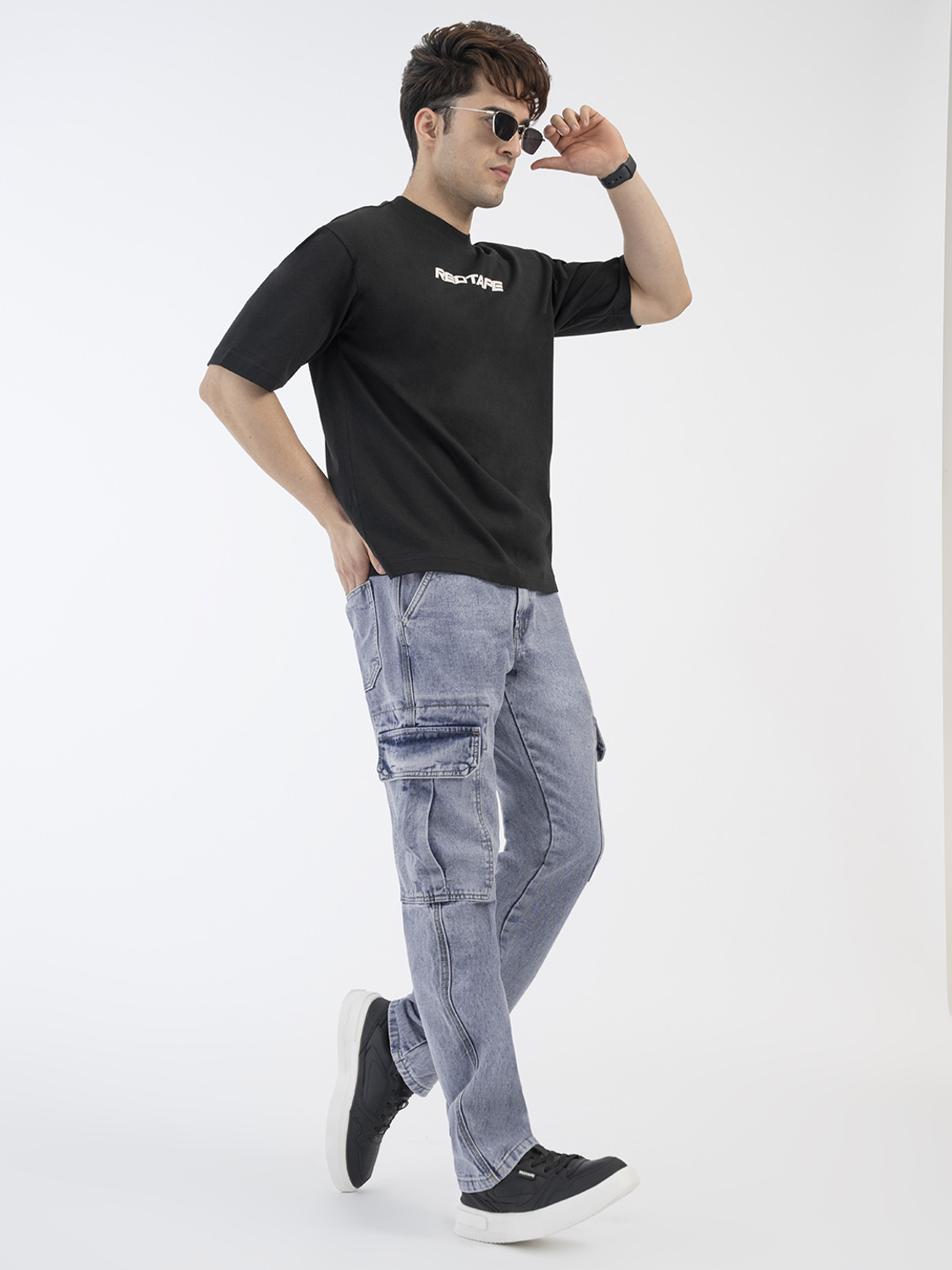 Image of RED TAPE Straight Fit Men Blue Jeans