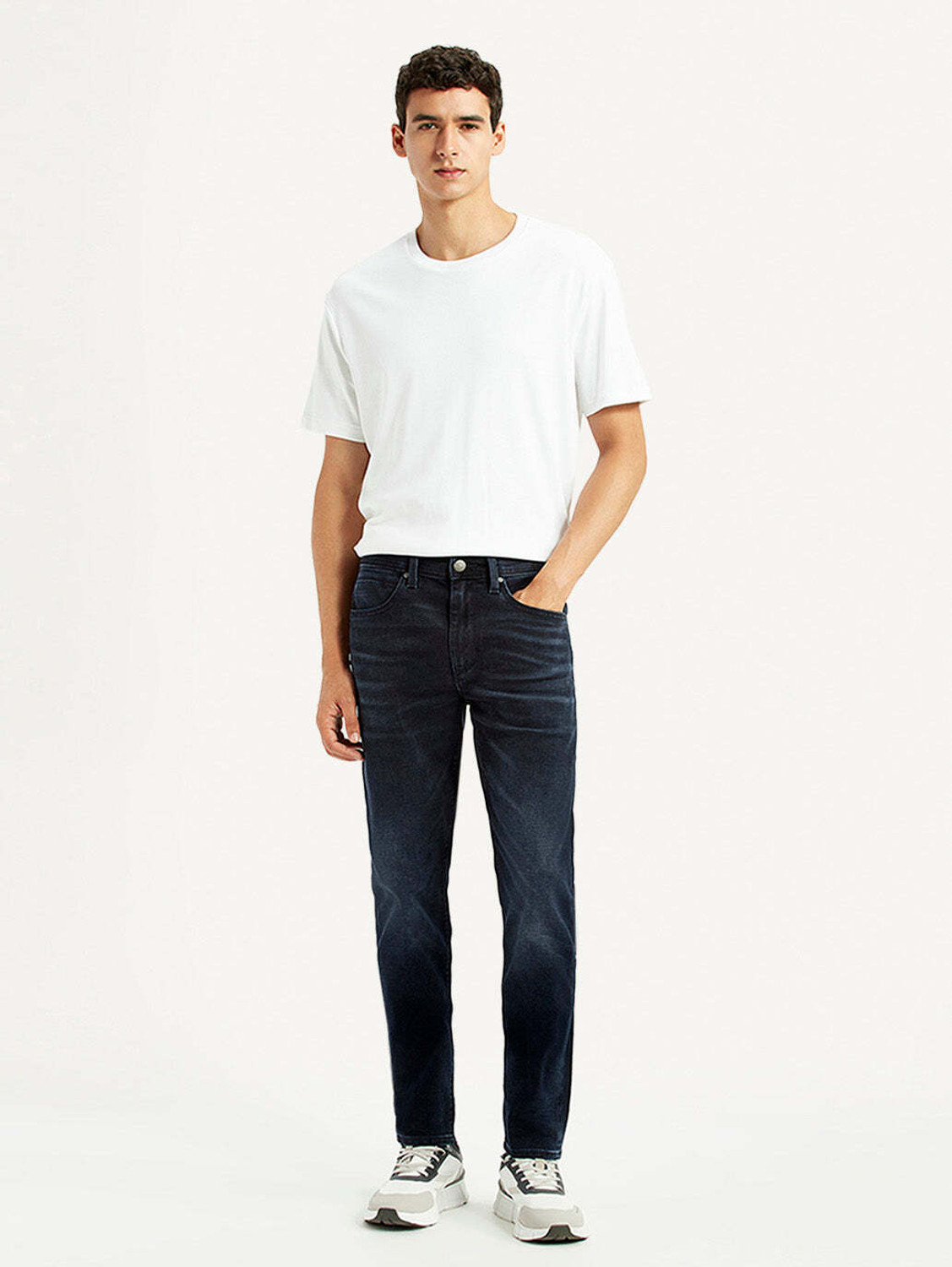Image of LEVI'S Tapered Fit Men Dark Blue Jeans