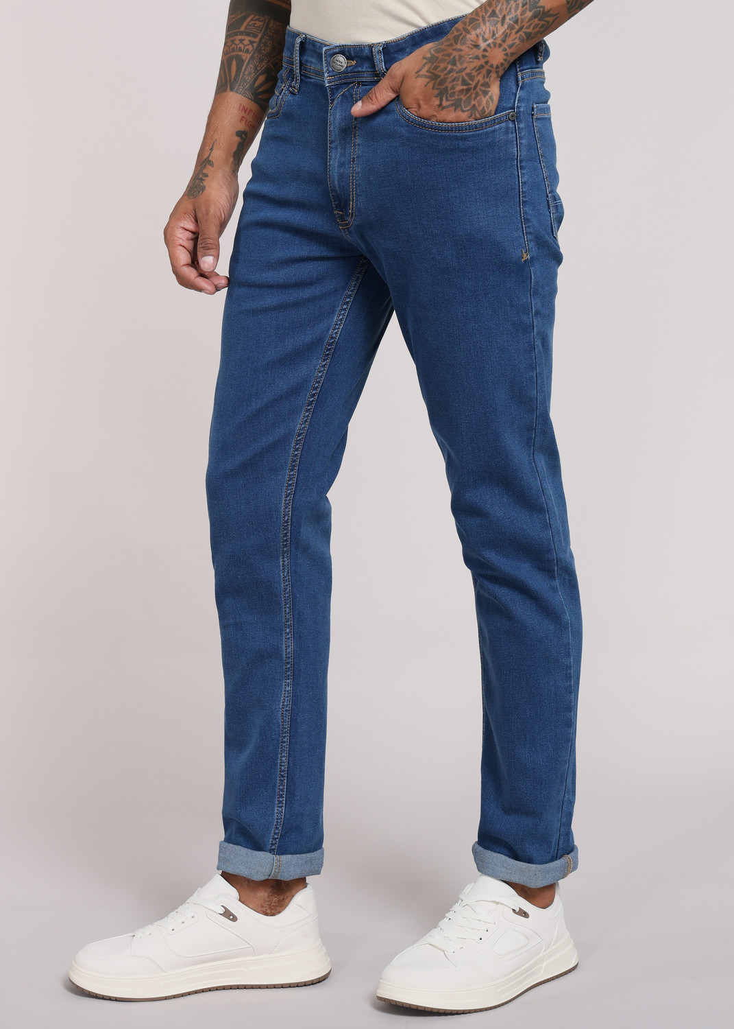 Image of PETER ENGLAND Men Slim Mid Rise Blue Jeans