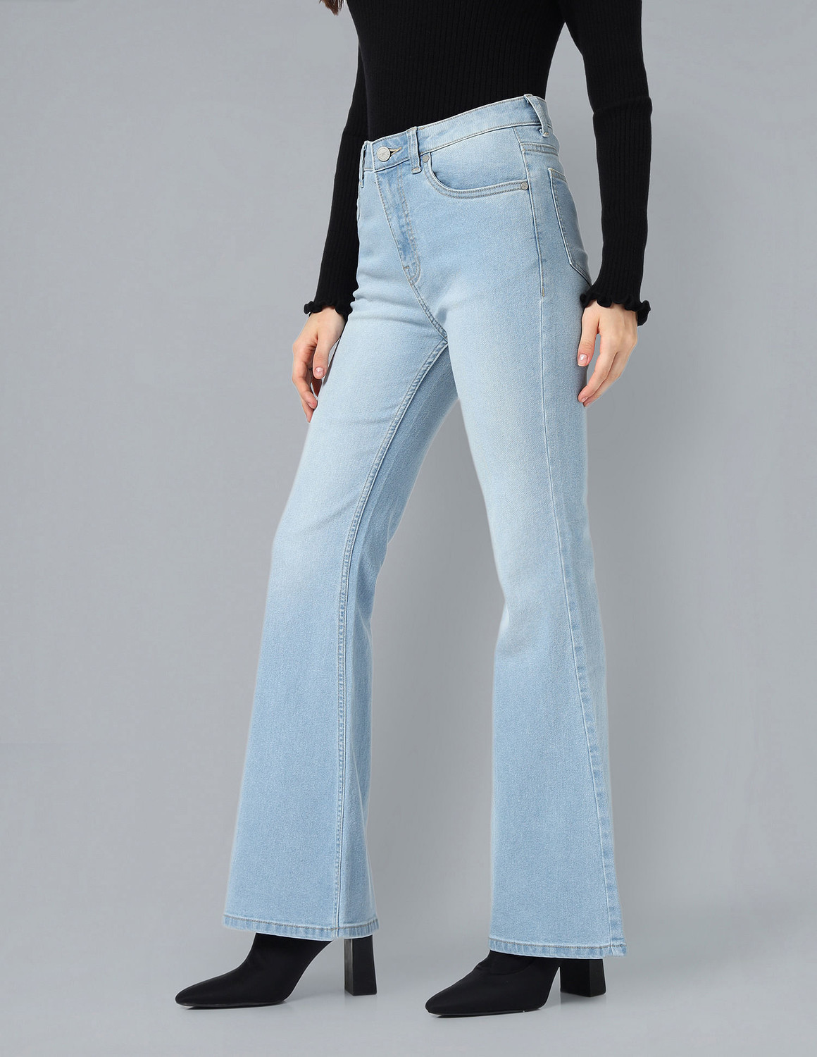 Image of FLYING MACHINE Flared Women Blue Jeans